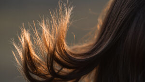 Read more about the article Split Ends 101: What You Can (and Can’t) Fix at Home